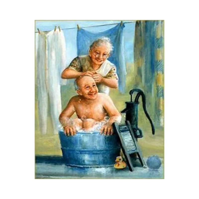Bejaarde-Bejaarde echtpaar neemt een bad - Vanaf 13,08 €